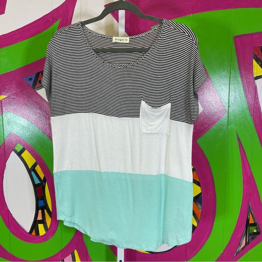 Ginger G. Super Soft Shirt. Size Medium. In excellent condition!